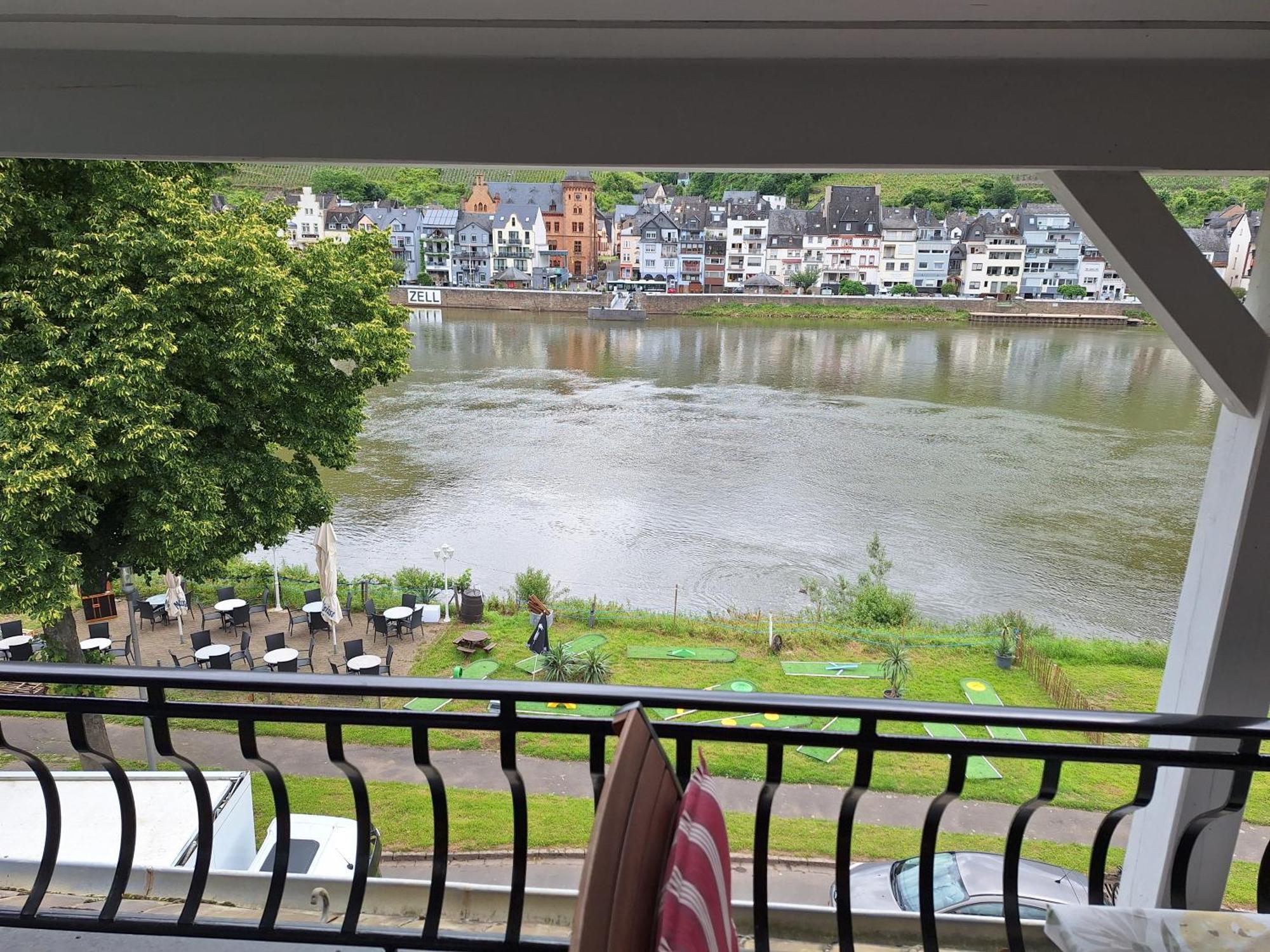 "Ferienhaus An Der Mosel" زيل ان دير موسل المظهر الخارجي الصورة