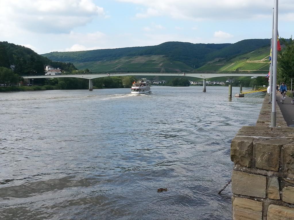 "Ferienhaus An Der Mosel" زيل ان دير موسل المظهر الخارجي الصورة