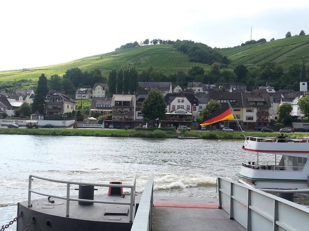 "Ferienhaus An Der Mosel" زيل ان دير موسل المظهر الخارجي الصورة