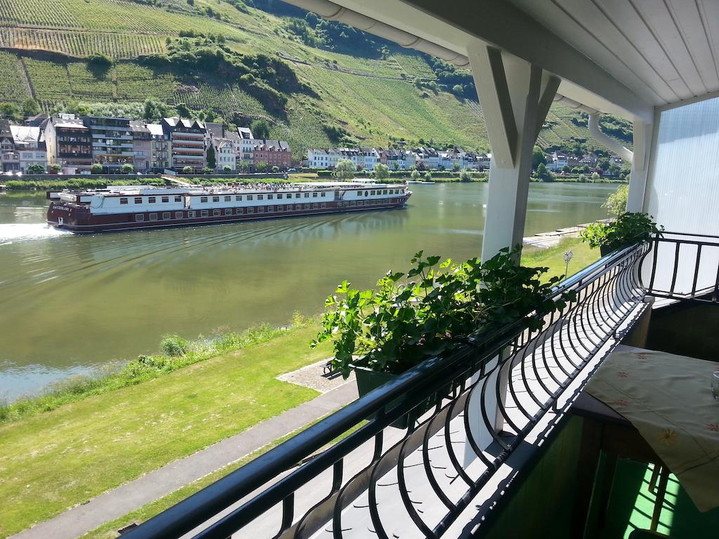 "Ferienhaus An Der Mosel" زيل ان دير موسل الغرفة الصورة